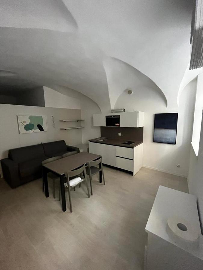 Smart Apartments Palazzo Mazzini Роверето Екстериор снимка