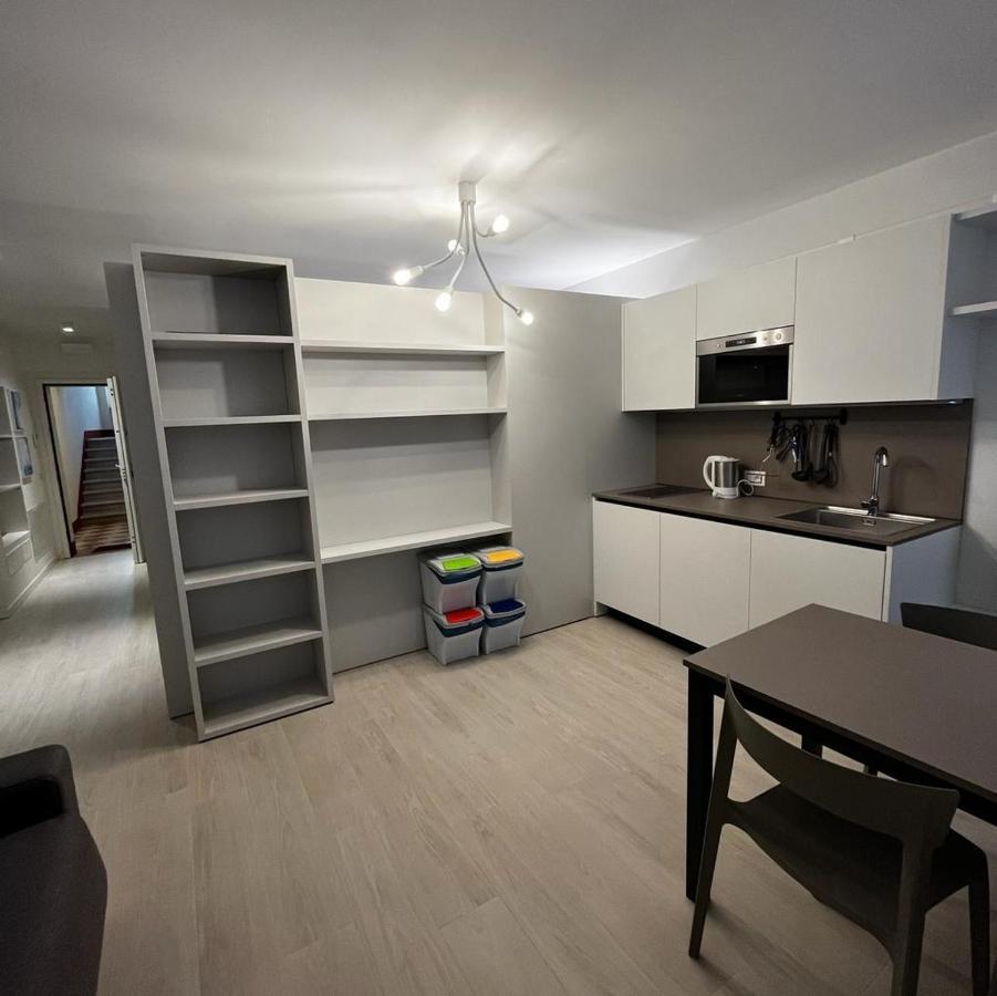 Smart Apartments Palazzo Mazzini Роверето Екстериор снимка